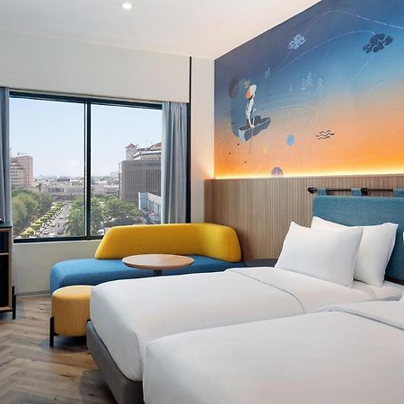 Ibis Styles Semarang Simpang Lima Hotel Exterior foto