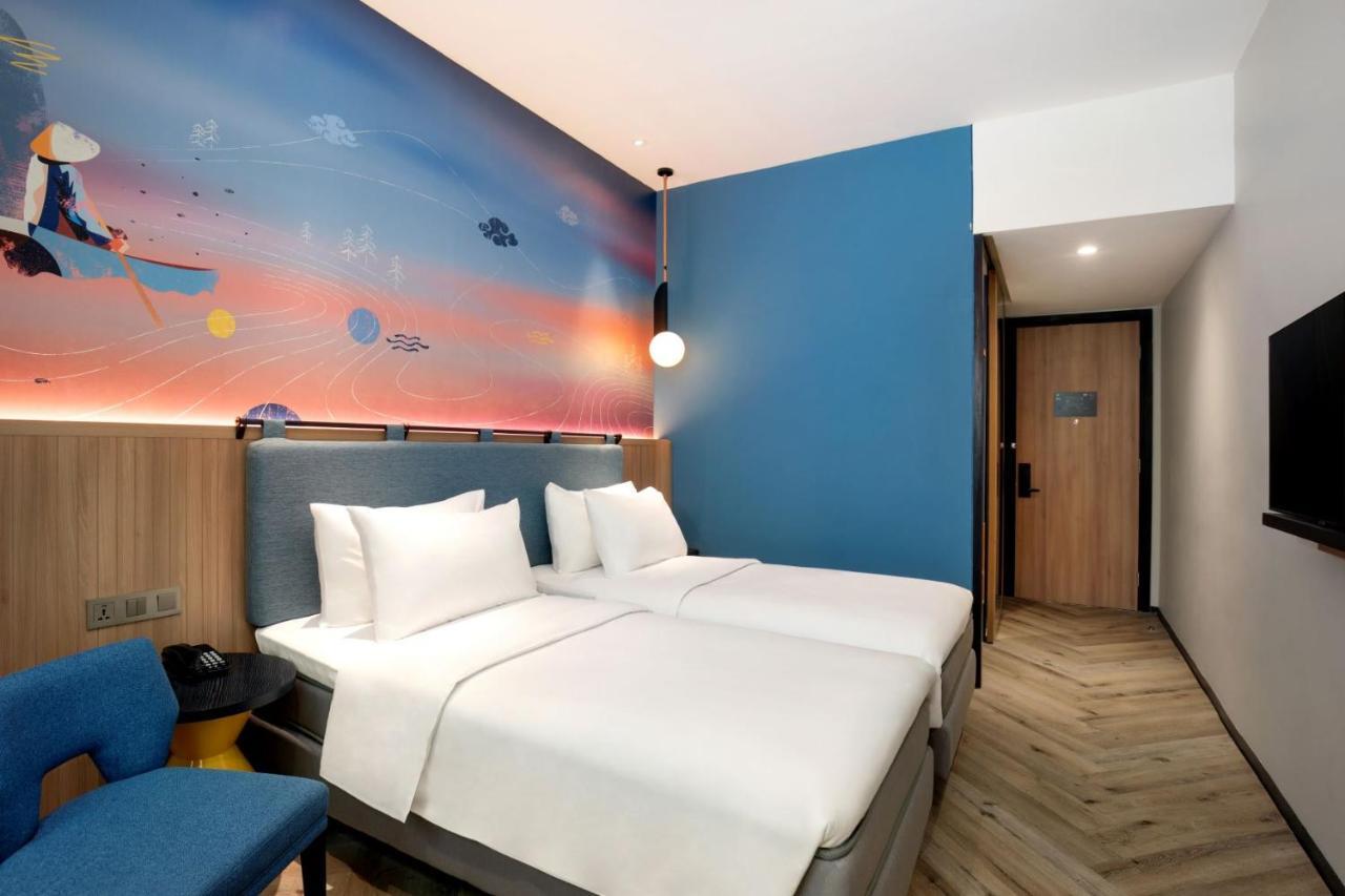 Ibis Styles Semarang Simpang Lima Hotel Exterior foto