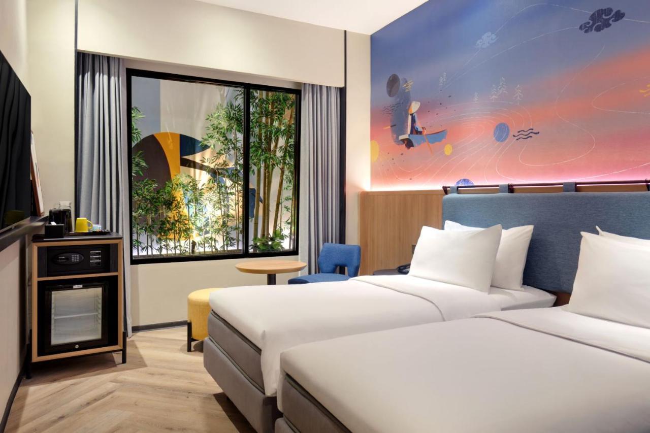 Ibis Styles Semarang Simpang Lima Hotel Exterior foto