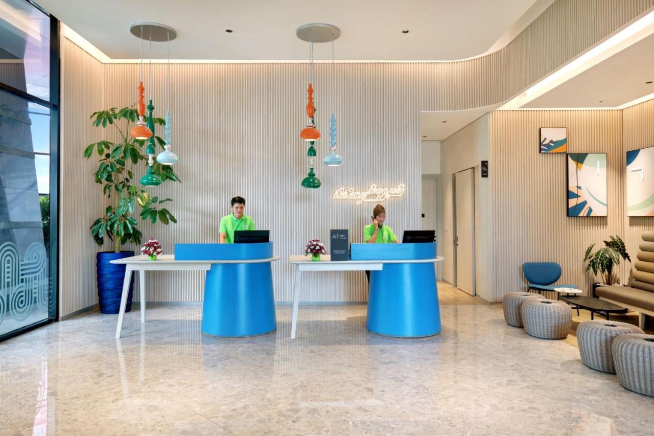 Ibis Styles Semarang Simpang Lima Hotel Exterior foto