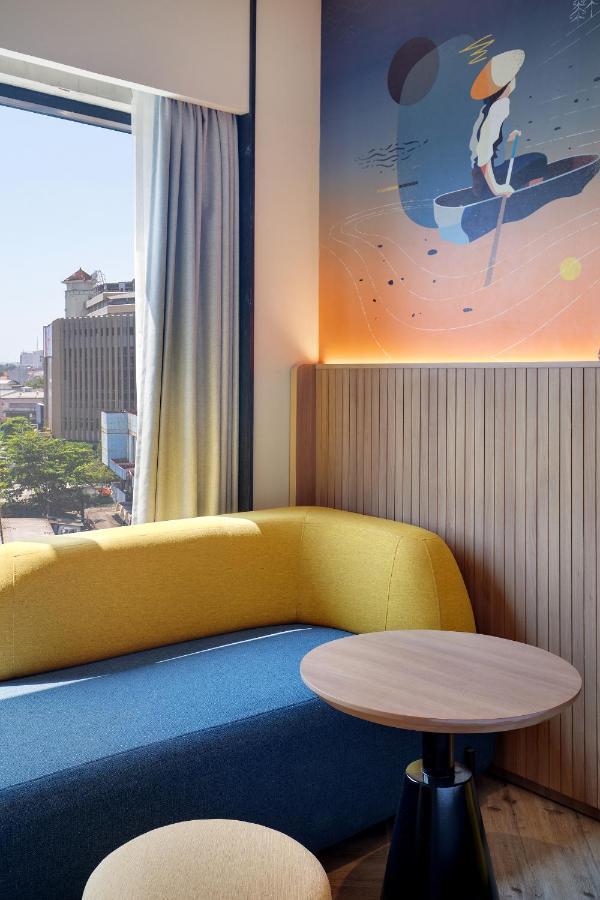 Ibis Styles Semarang Simpang Lima Hotel Exterior foto