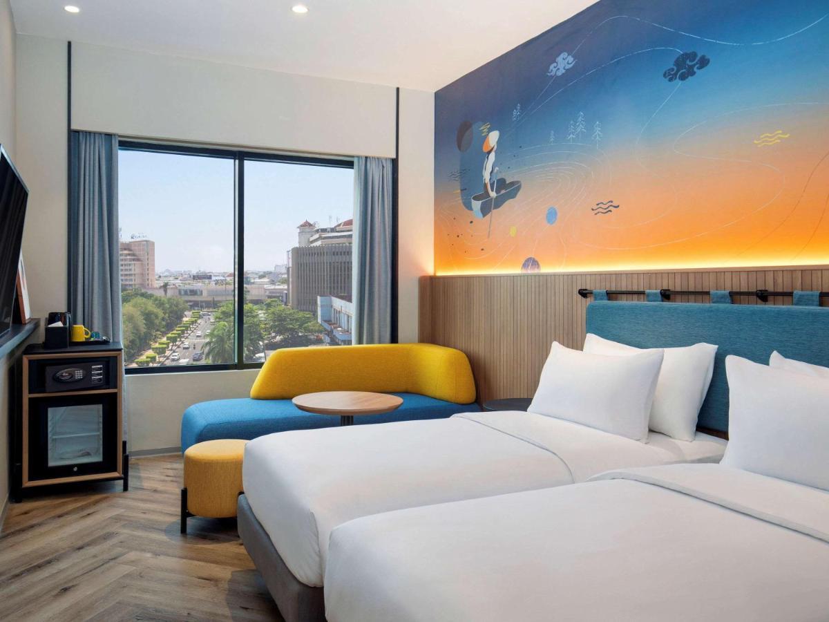 Ibis Styles Semarang Simpang Lima Hotel Exterior foto