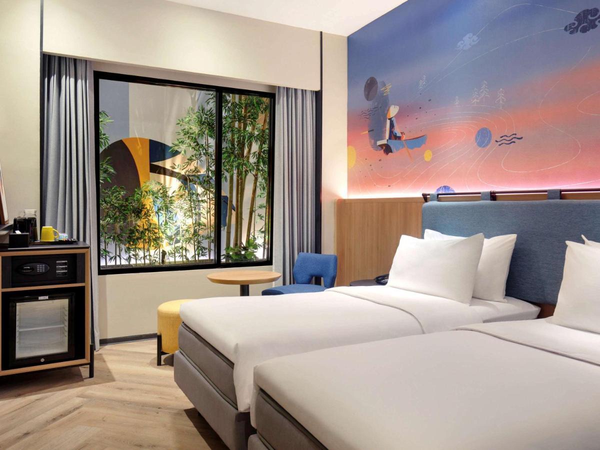 Ibis Styles Semarang Simpang Lima Hotel Exterior foto