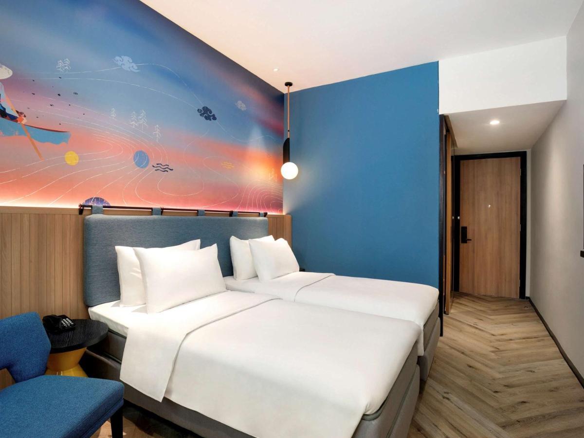 Ibis Styles Semarang Simpang Lima Hotel Exterior foto