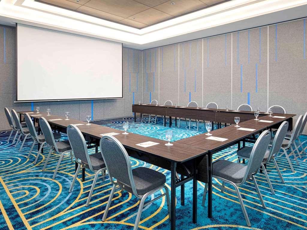 Ibis Styles Semarang Simpang Lima Hotel Facilități foto